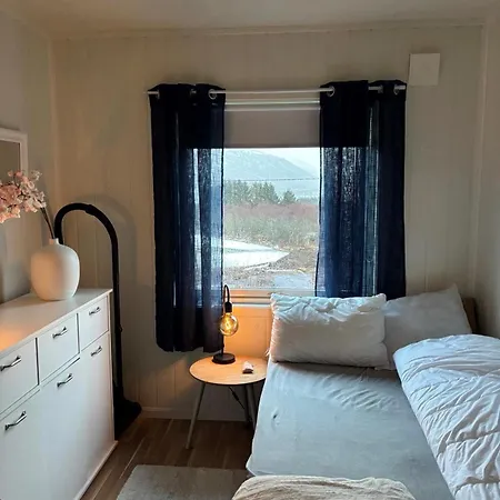 Appartement Hus Med Havutsikt I Vakre Vesteralen - Naboen Til Lofoten *